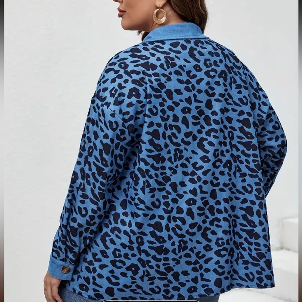 Animal Print Ribbed Button Down Shaket - Picture 2 of 5